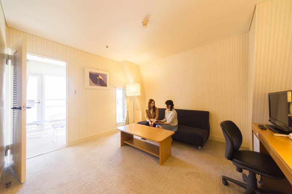 Hotel Hiroshima Sunplaza Rum bild
